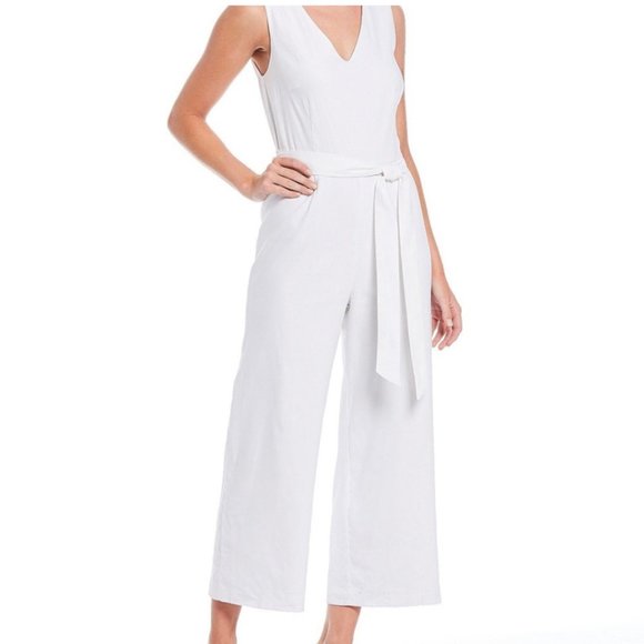 ANTONIO MELANI Pants - Antonio Melani Robin Linen-Blend V-Neck White Jumpsuit